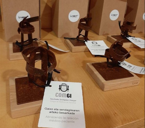 Homenaje a los Colegiados Honoríficos y al Colegiado de Honor 2021